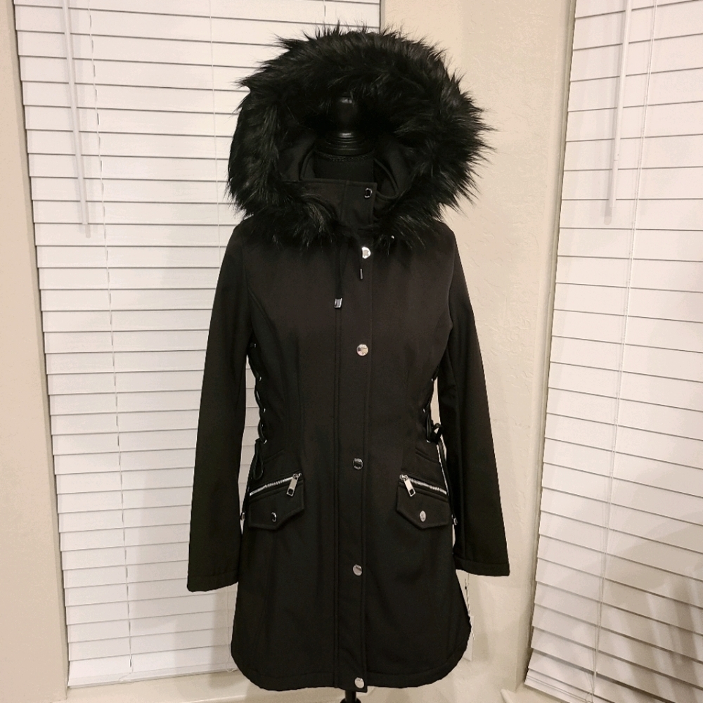 Guess Jacket w/ Hood - Picture 5 of 11